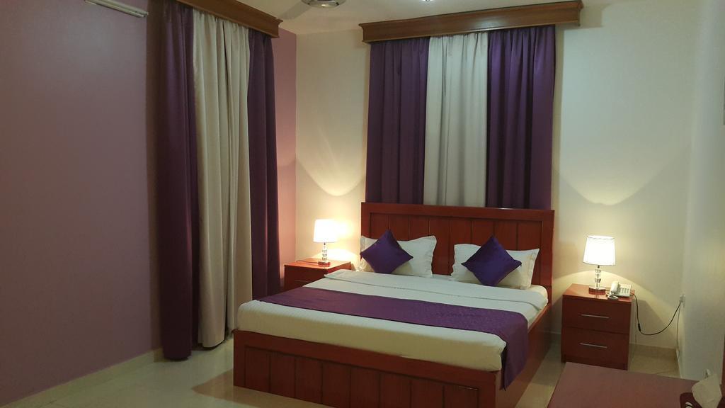 Al Karam Hotel Apartment Nizwa Esterno foto